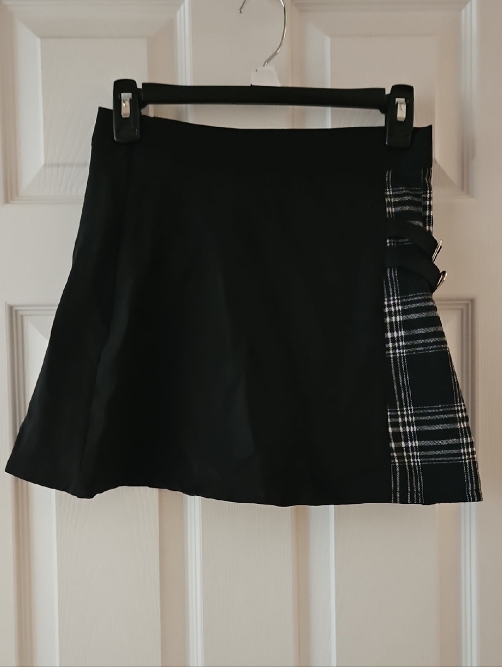 ROMWE Black Mini Skirt with Plaid Side Panel Size SMALL 4